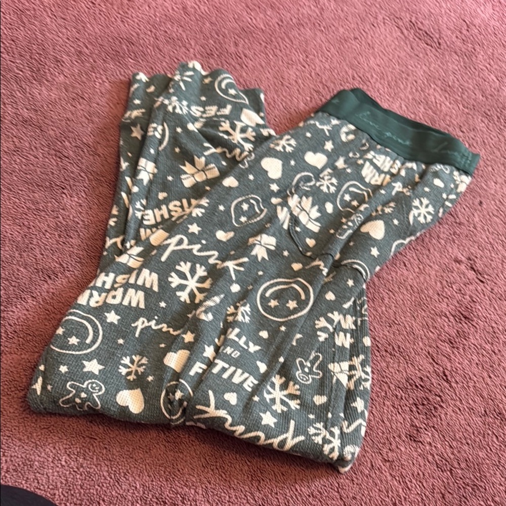 Cozy Green  Pajamas
